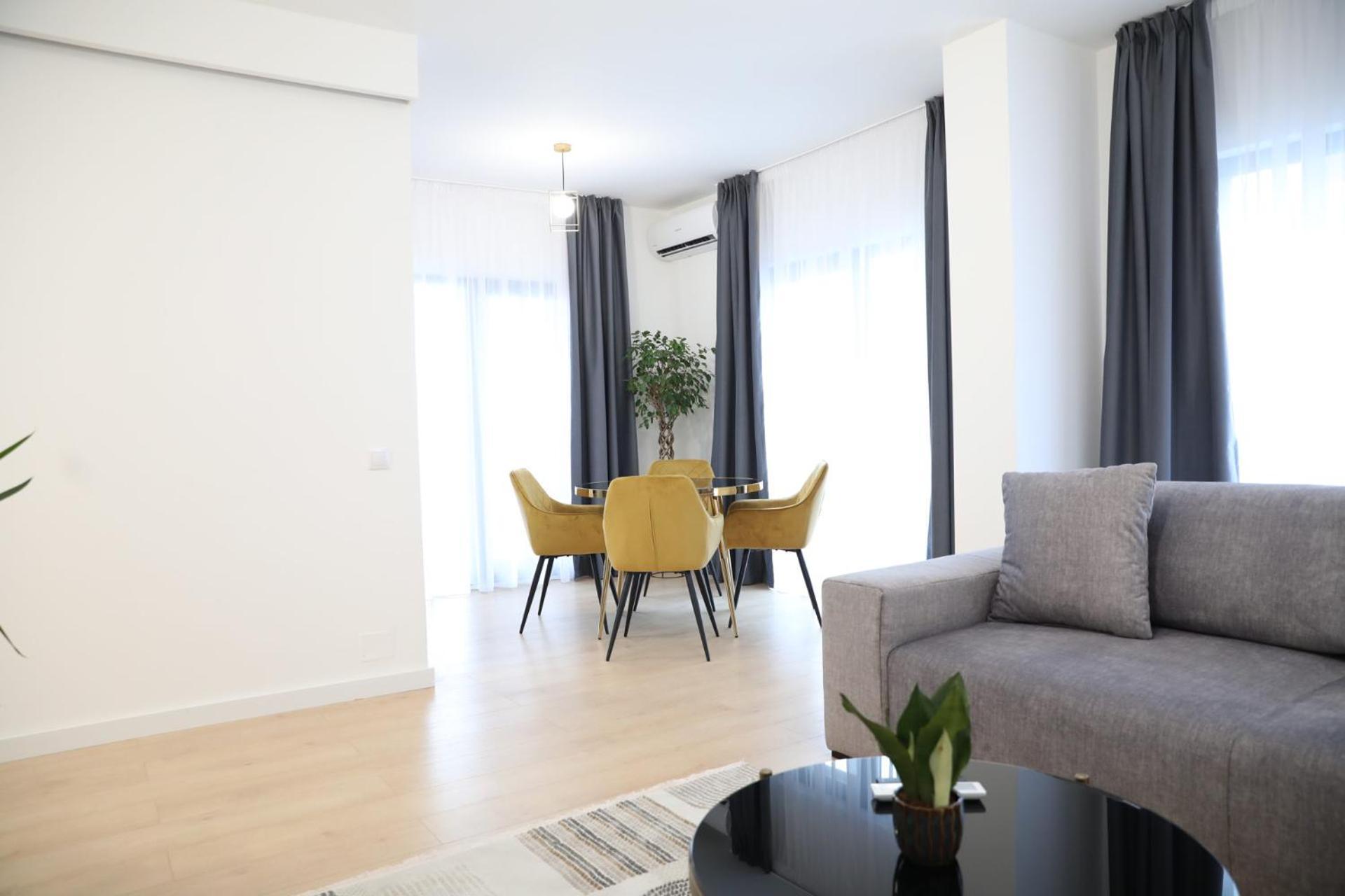 Exit Aparthotel Floreşti エクステリア 写真