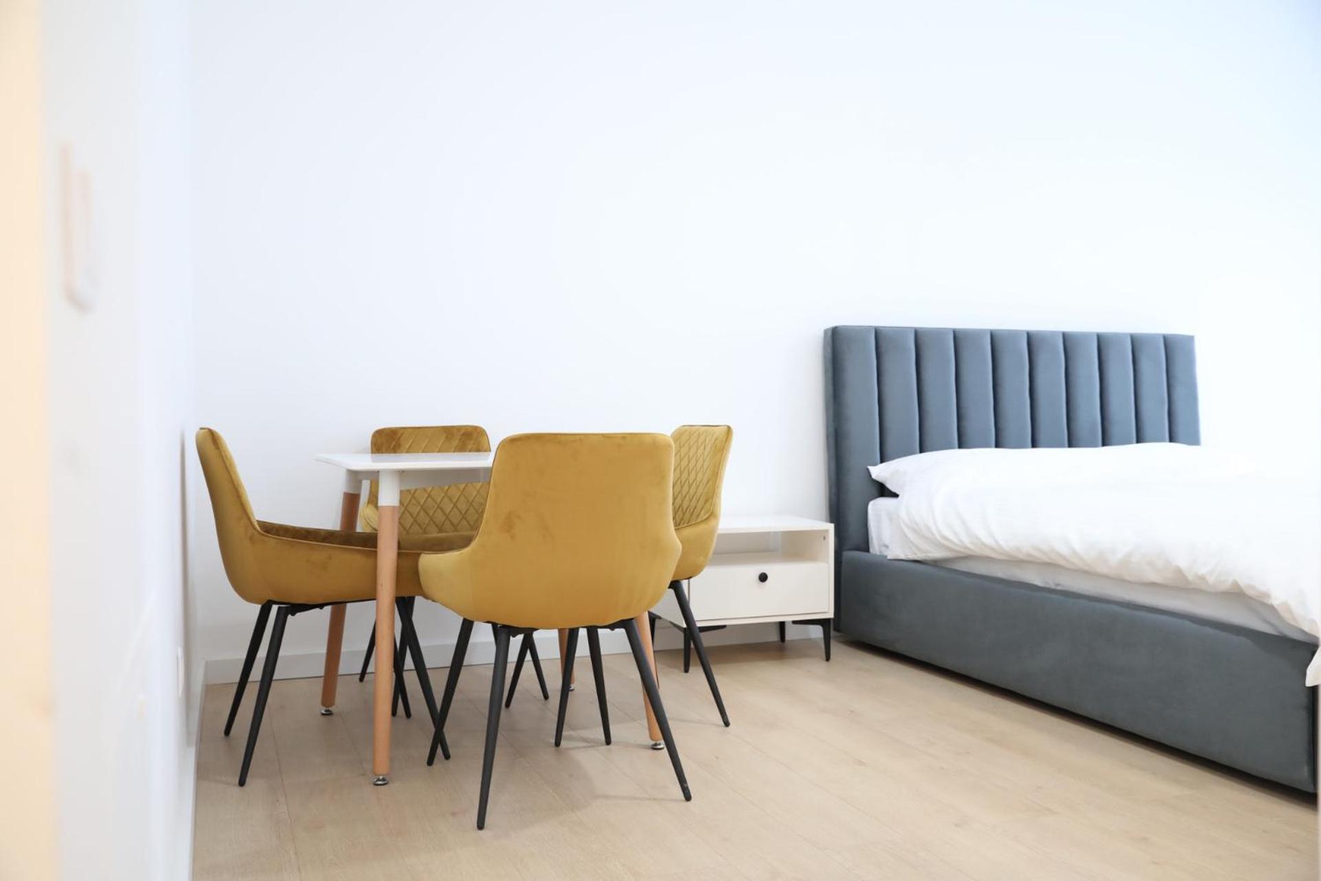 Exit Aparthotel Floreşti エクステリア 写真