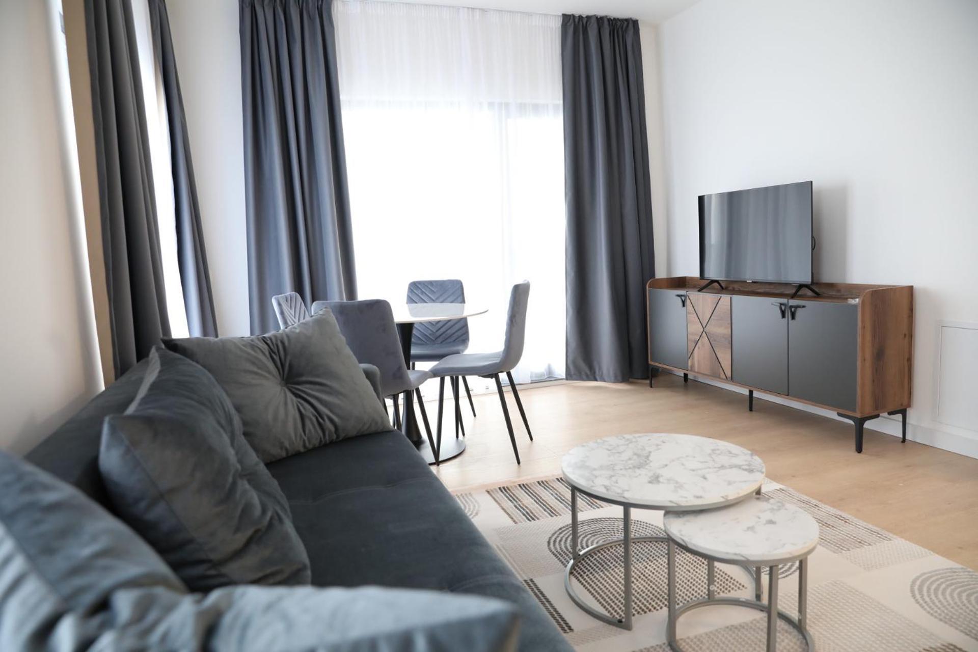 Exit Aparthotel Floreşti エクステリア 写真